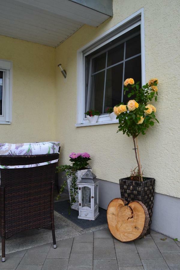 Bei Den Geissens Apartment Aldersbach Exterior foto